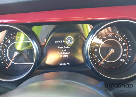 2021 Jeep Wrangler Unlimited Sport S 4X4 z USA, uszkodzony, nr VIN 1C4HJXDG8MW736462